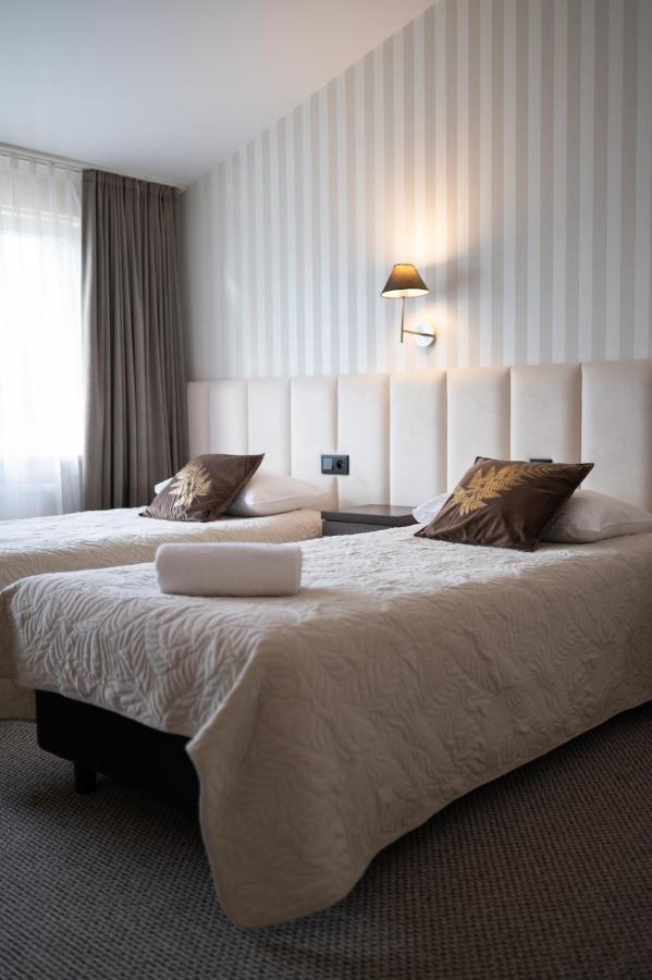 Zloty Staw Bed & Breakfast Borkowo  Exterior photo