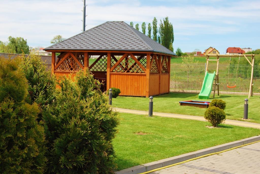 Zloty Staw Bed & Breakfast Borkowo  Exterior photo