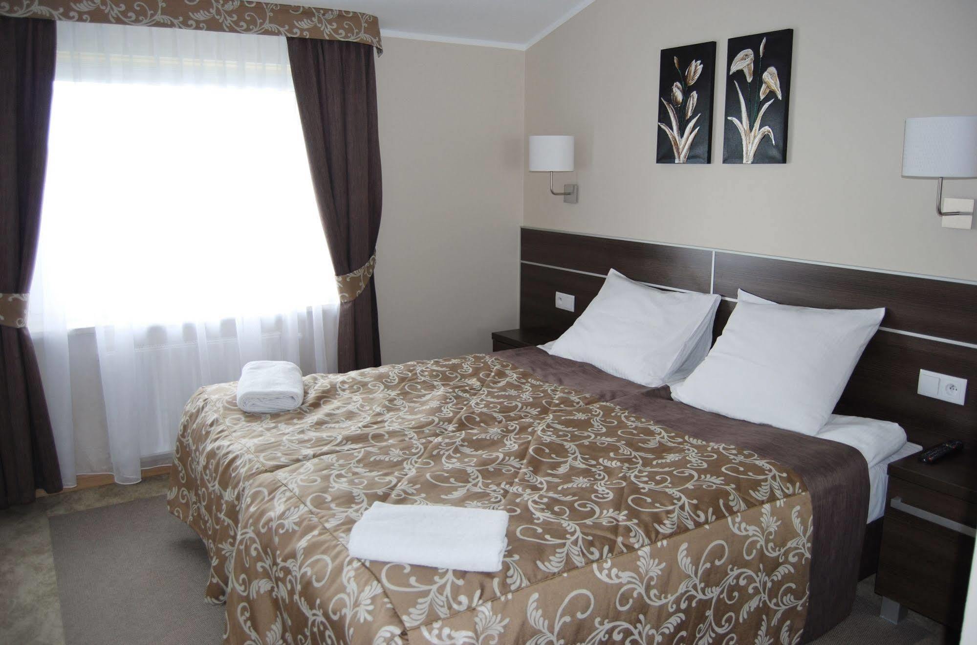 Zloty Staw Bed & Breakfast Borkowo  Exterior photo